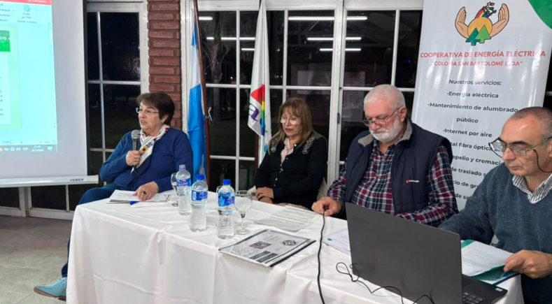 UCELCA llevó la agenda energética cooperativa al Consejo Regional del Centro